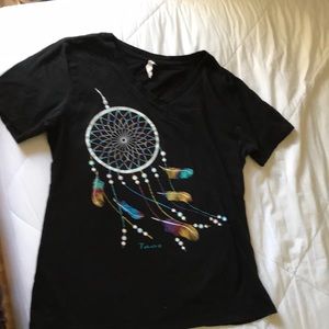 Cotton Heritage Black T shirt Dreamcatcher. Medium